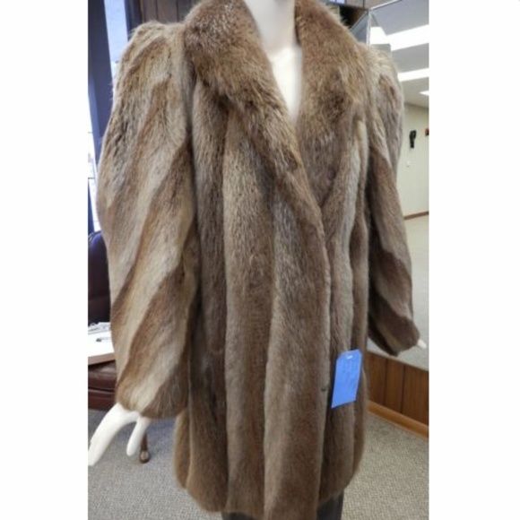 Blond Long Hair Beaver Fur Coat - Picture 2 of 5